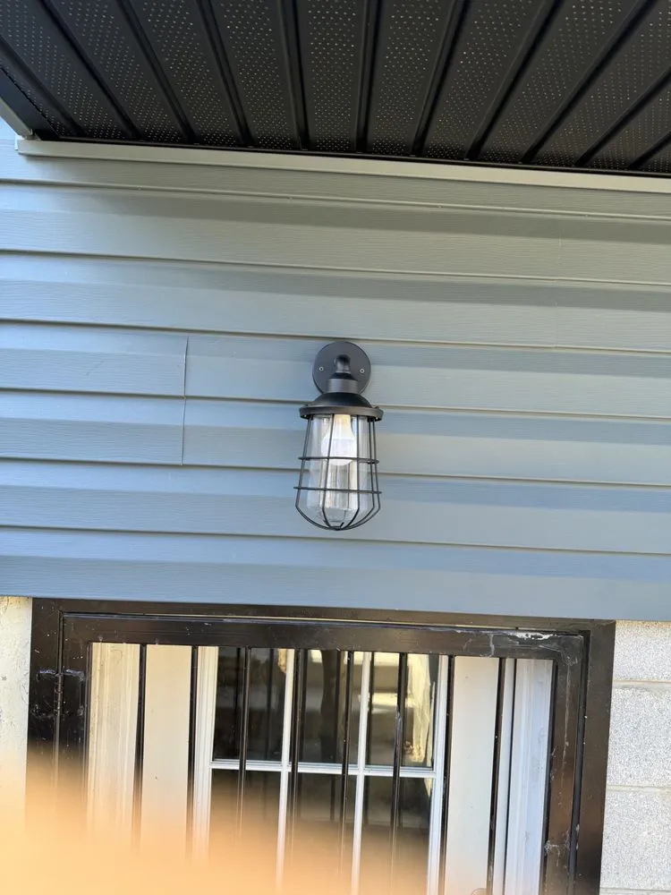 Reliable outlet and switch repair experts serving Engleside, VA - Ser Electric