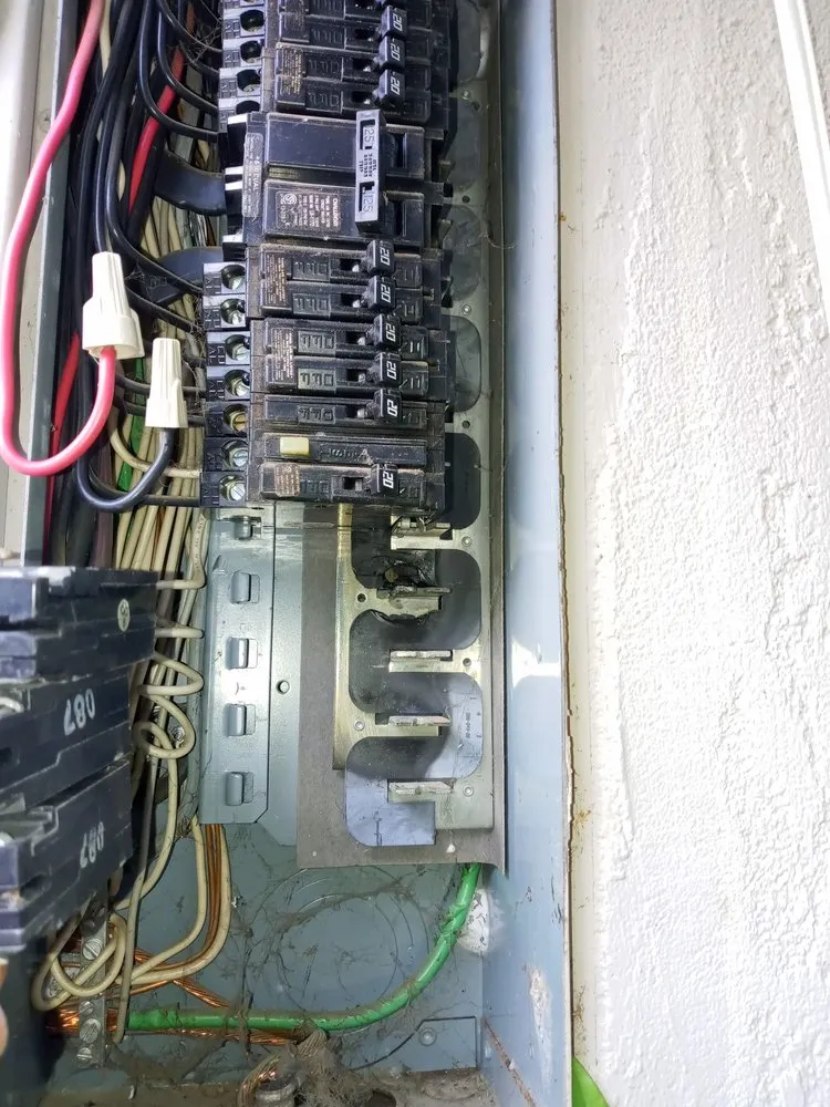 Slide of Sercerval Electric