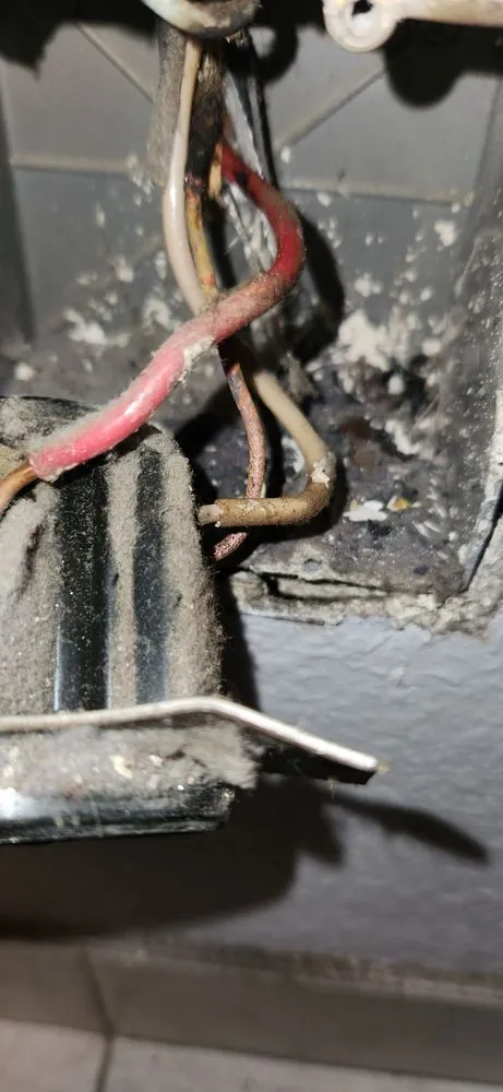 Slide of Sercerval Electric