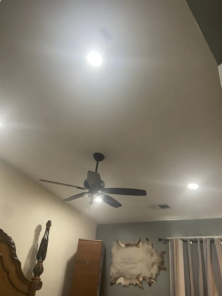 Slide of Sercerval Electric