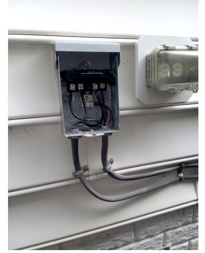 Affordable electrician providing wiring installation in , 