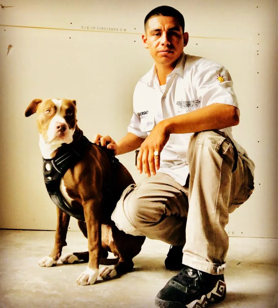 Slide of Serg The Electrician