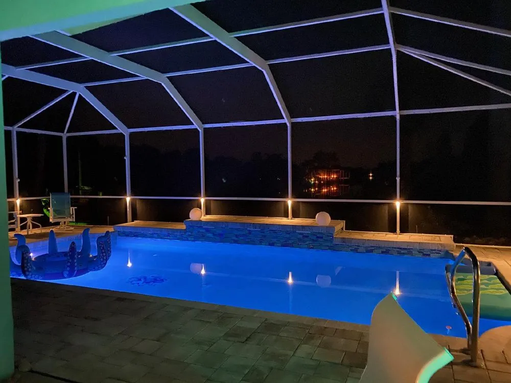 Slide of Sergeant's Electric