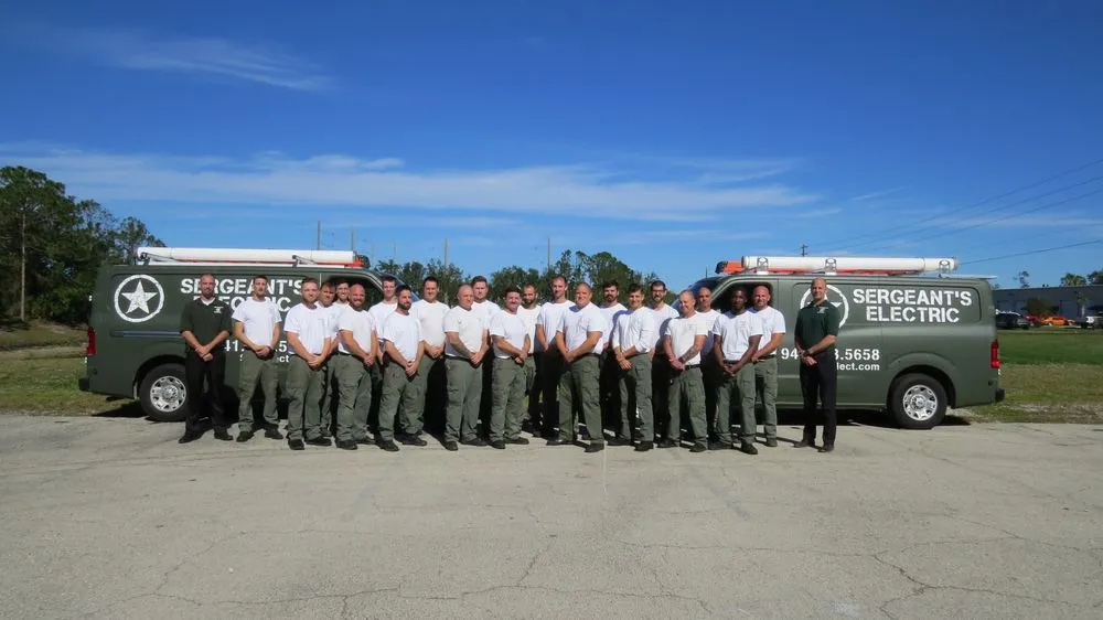 Emergency electrician providing outlet and switch repair in , 