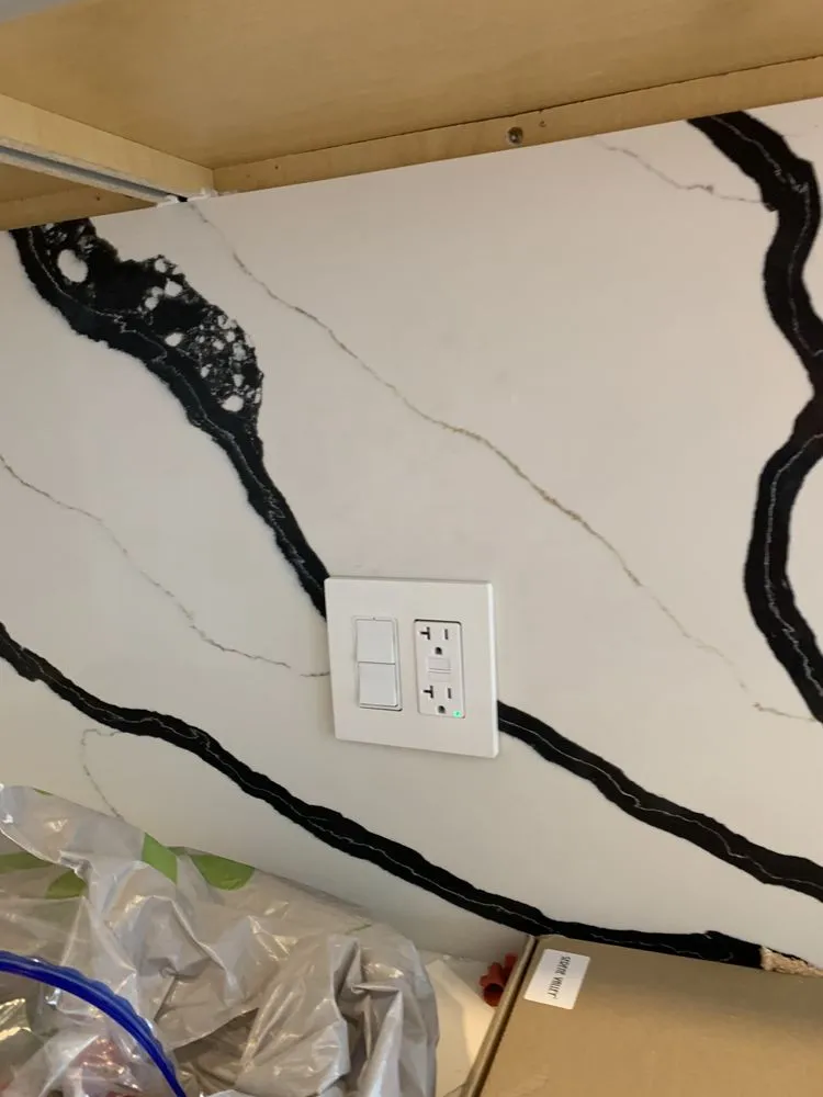 Slide of Sergio’s Roadrunner Handyman