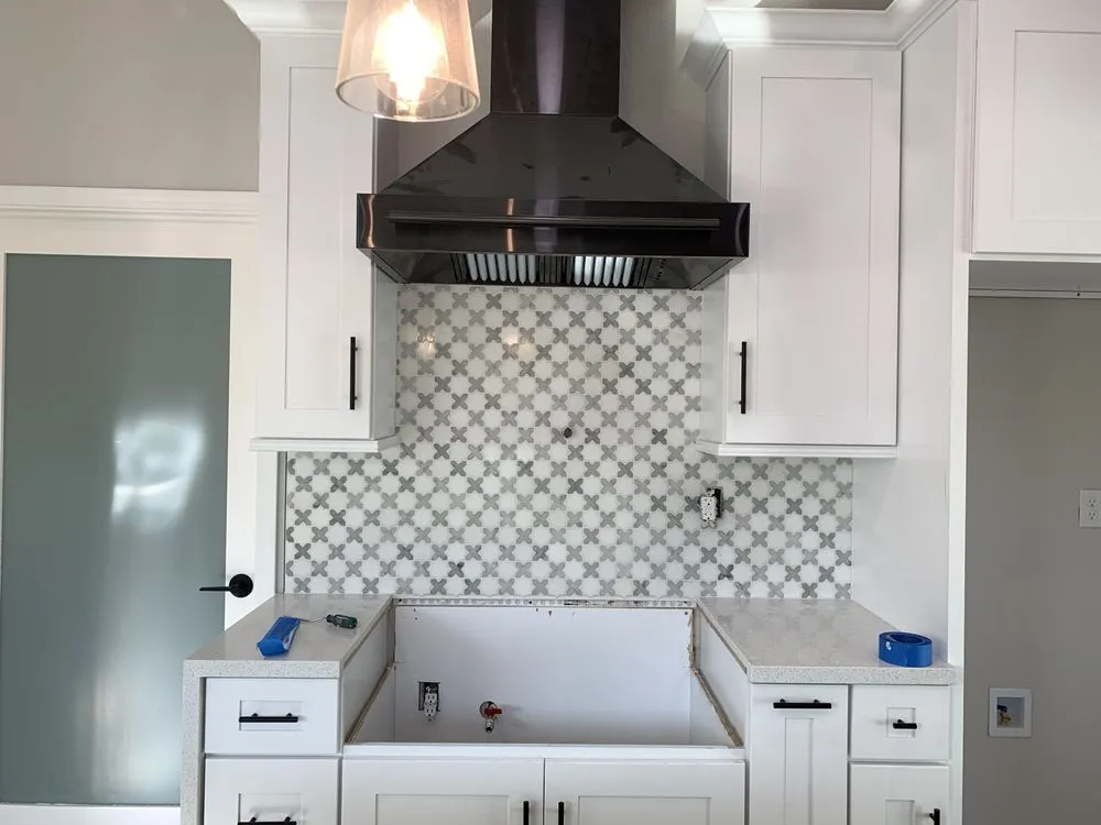 Slide of Sergio’s Roadrunner Handyman