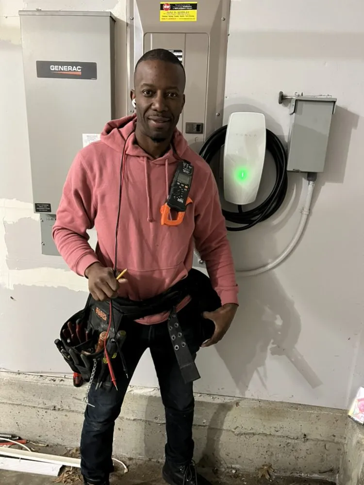 Slide of Seruka Electric