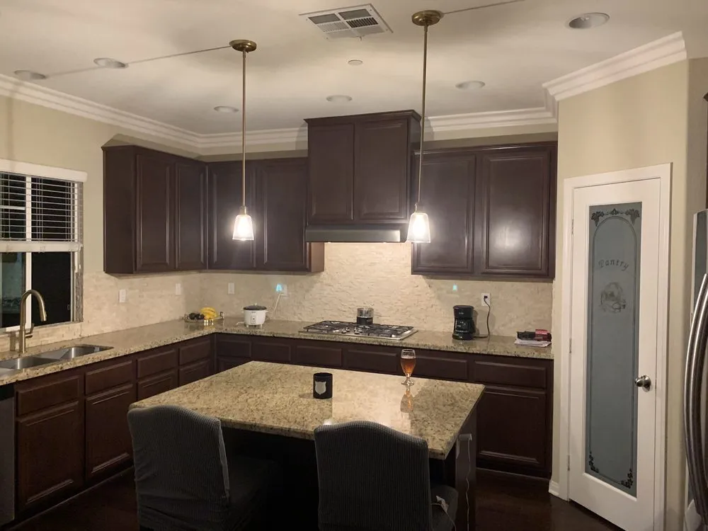 Expert circuit breaker repair in ,  by Service Calls Electric