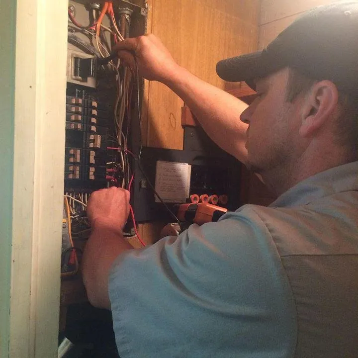 Certified electrician providing wiring installation in Energy, IL - Service Detectives