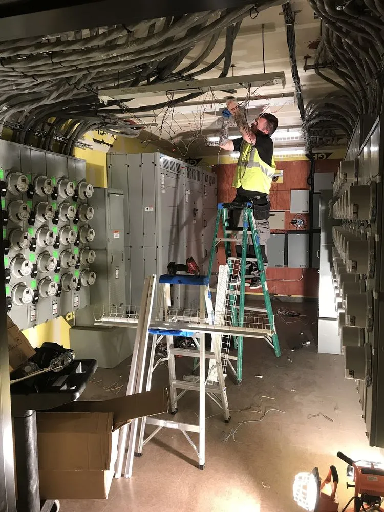 Slide of Service Electrician Sonoma