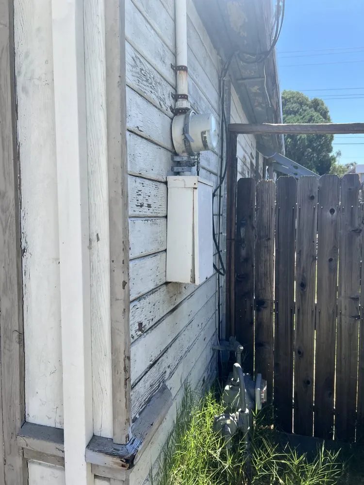 Slide of Service King Electric