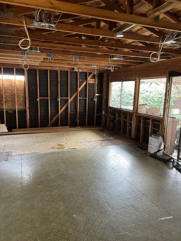 Slide of Service King Electric