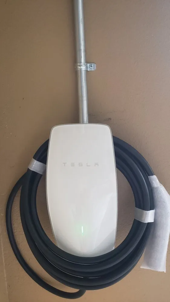 Slide of Service Pro Electrical