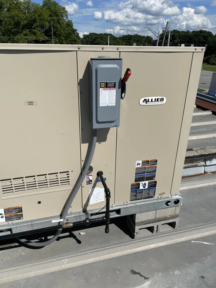 Emergency circuit breaker repair service in Fort Wayne, IN - Service Solutions Intel