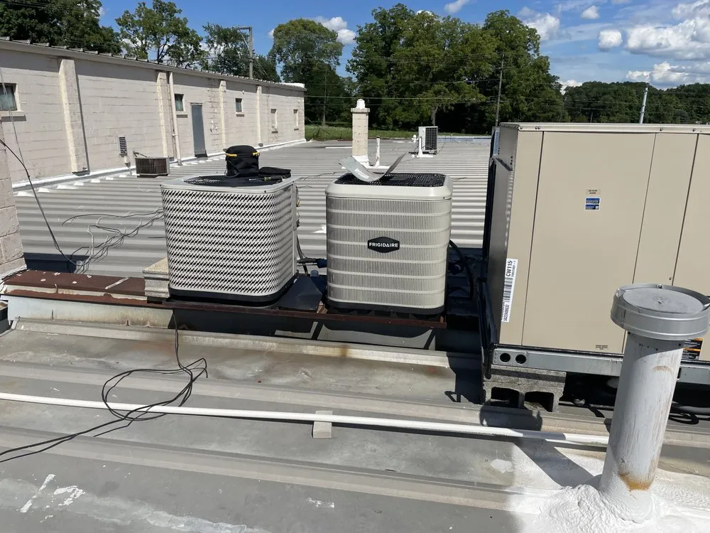 Certified electrician providing emergency electrical service in Fort Wayne, IN - Service Solutions Intel