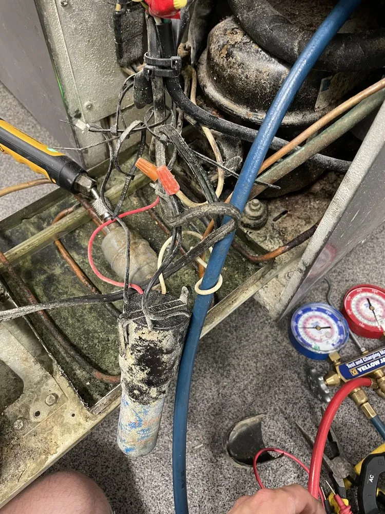 Trusted electrician providing outlet and switch repair in Fort Wayne, IN - Service Solutions Intel