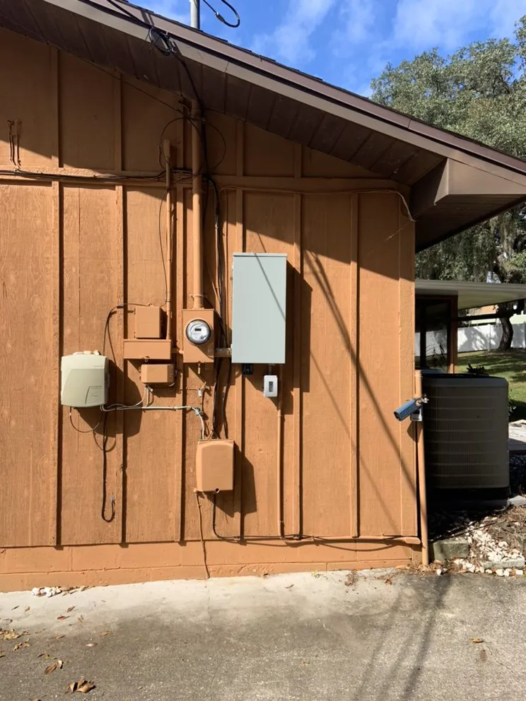 Slide of Service Star Electric