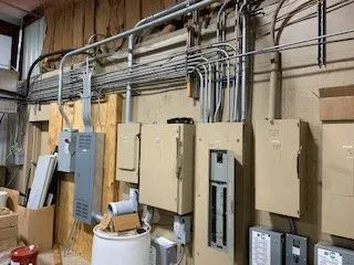 Slide of Service Star Electric