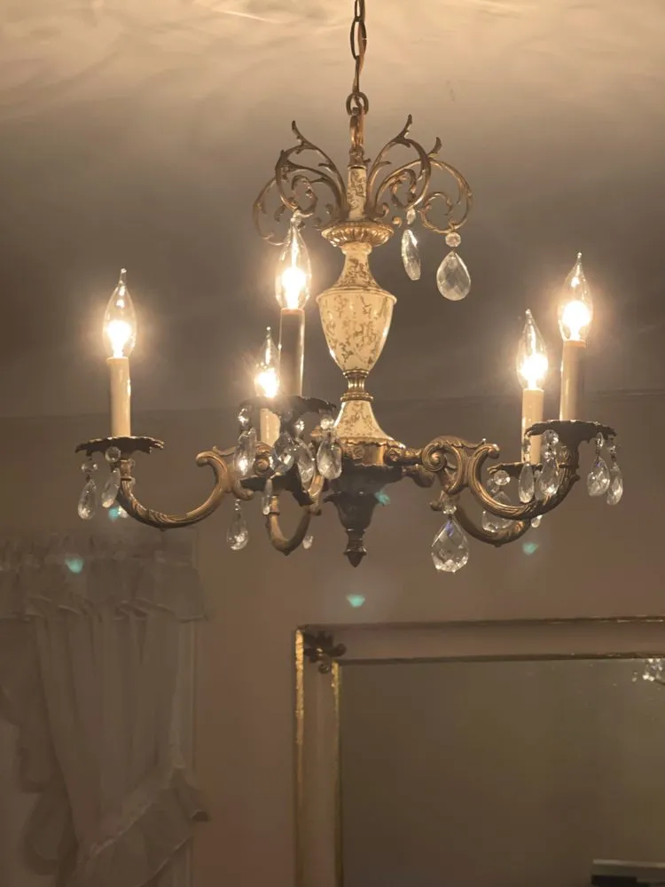 Slide of Service Tech Electric