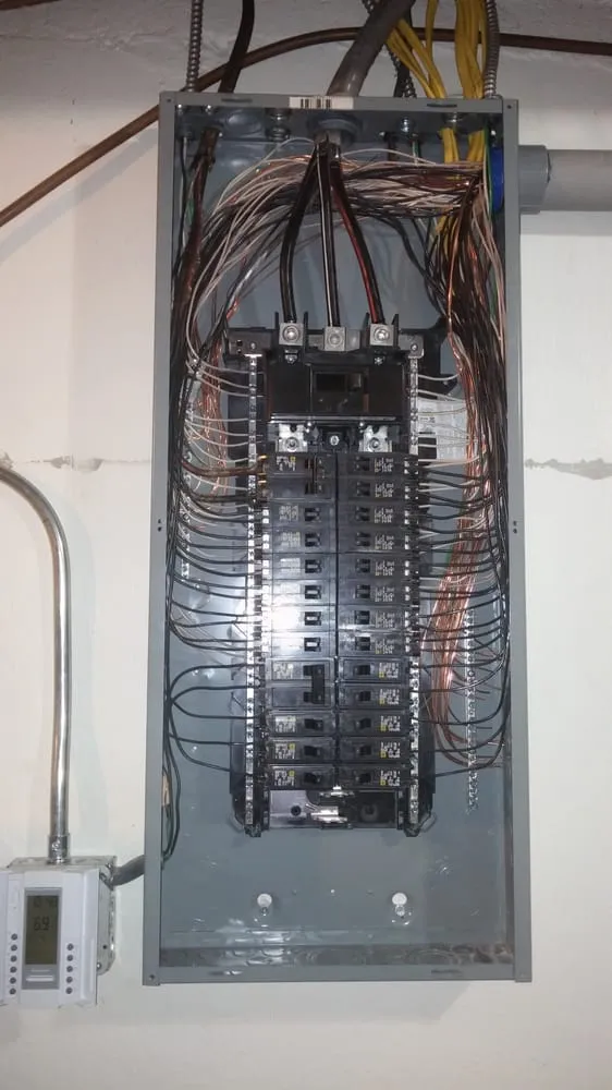 Certified lighting installation experts serving Wyandotte, MI - Service Tech Electric