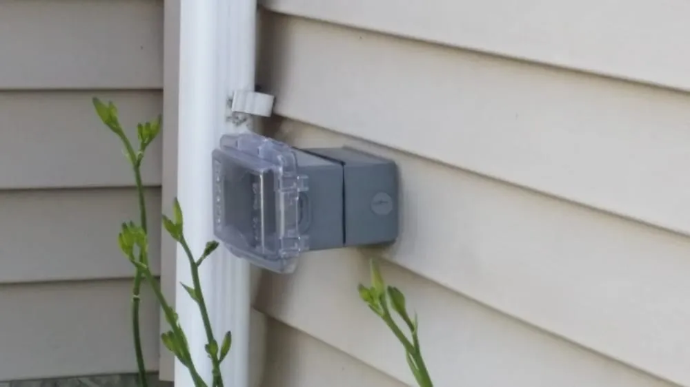 Slide of Service Tech Electric