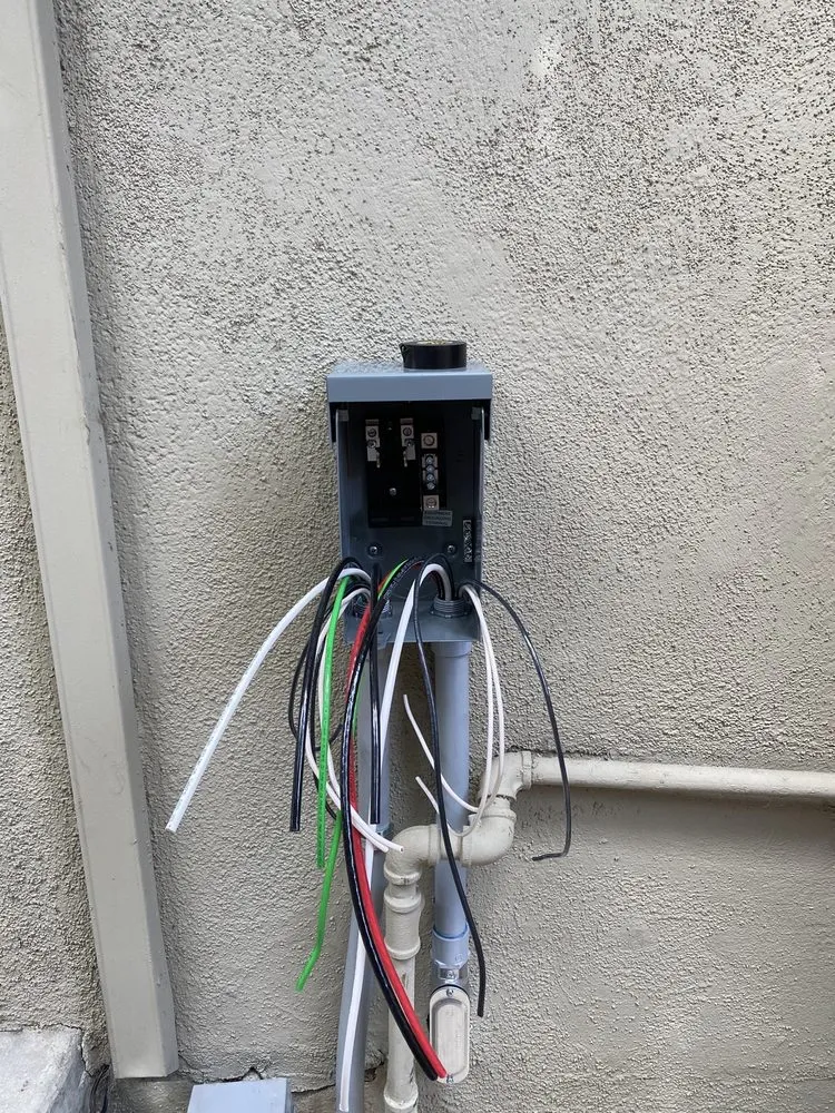 Slide of Seth's Electrical Solutions