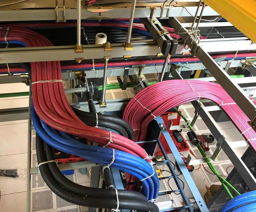 Slide of Seunglee Electric