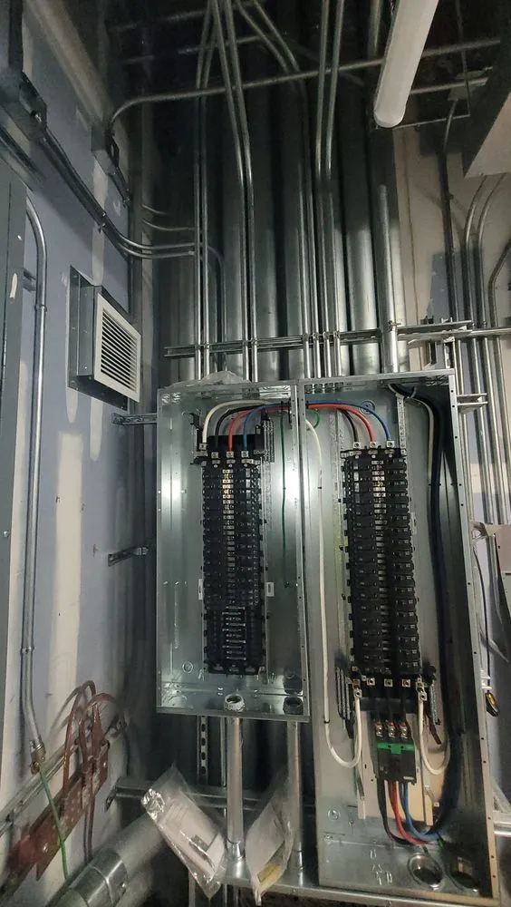 Professional emergency electrical service service in Sorrento, FL - Seventeen Electrical Services