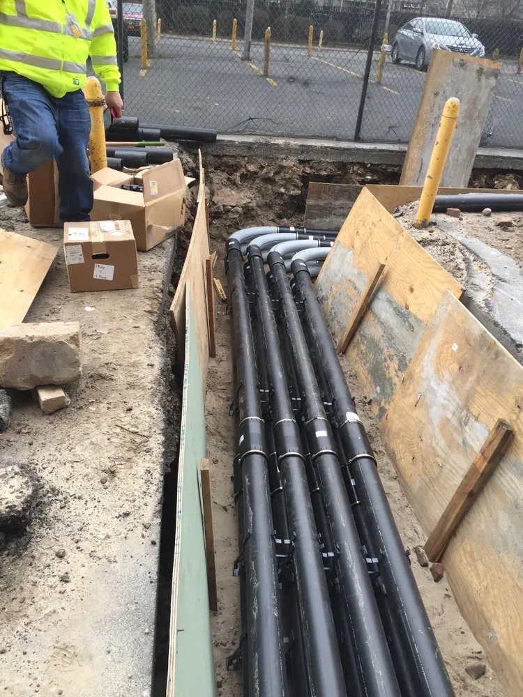 Slide of Sezekcol Electric