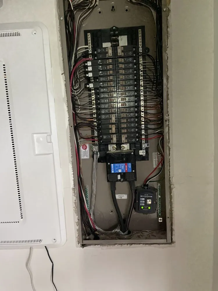 Slide of S&H Contracting Unlimited