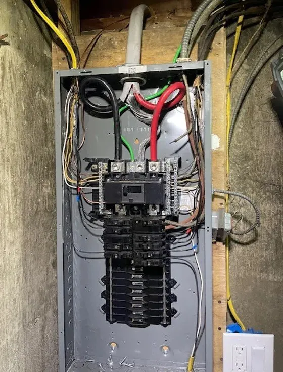 Licensed electrical repair service in Woodbridge, VA - S&H Contracting Unlimited