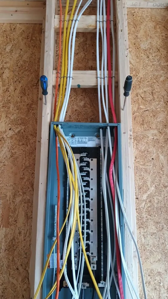 Licensed emergency electrical service experts serving ,  - Shaddai Electric