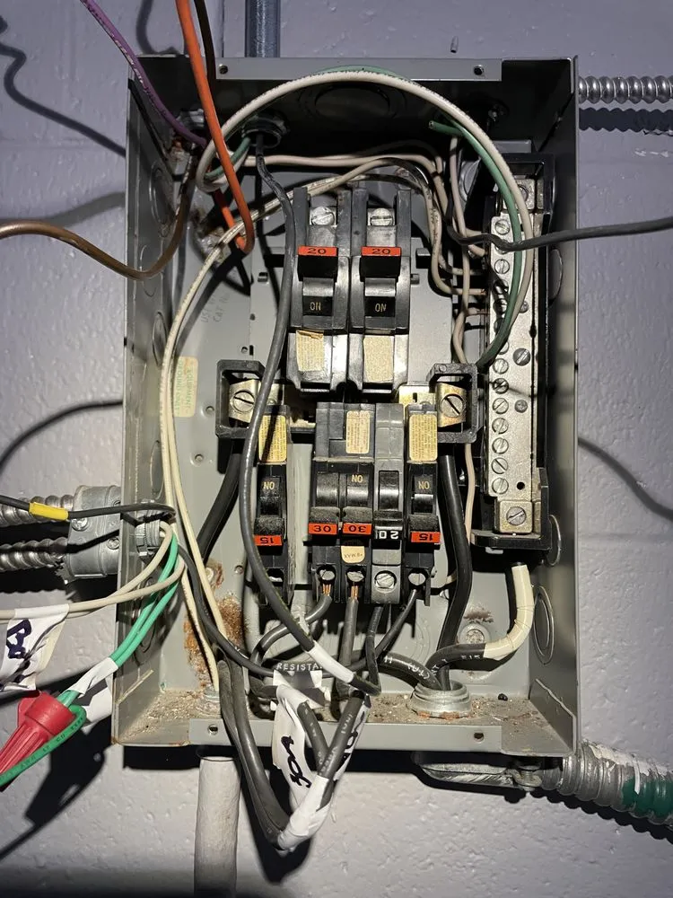 Slide of Shadow Bandz Electric