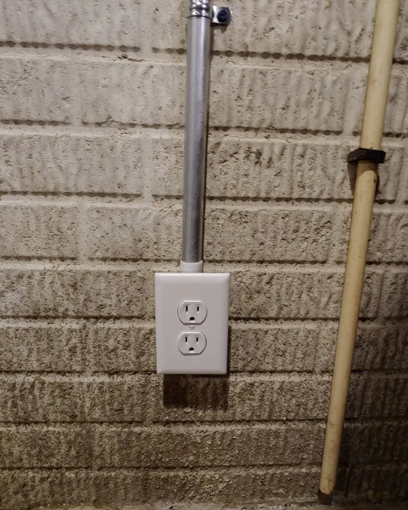 Slide of Shady Grove Electrician