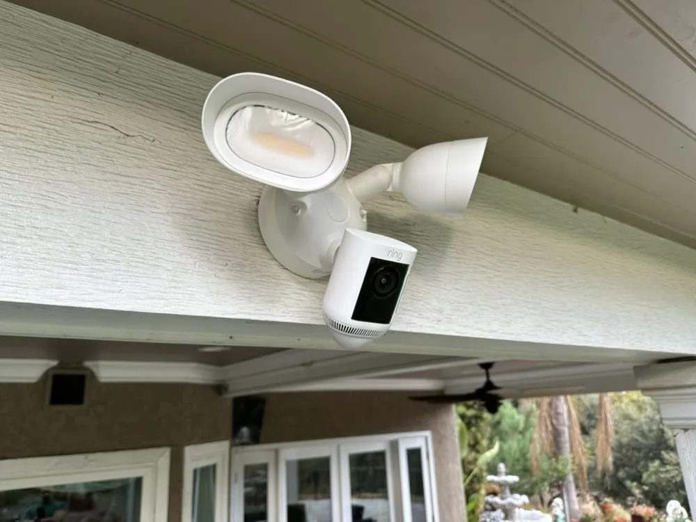 Slide of Shahtar Electrical Services