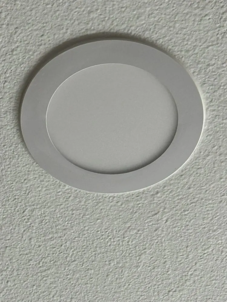 Slide of Shahtar Electrical Services