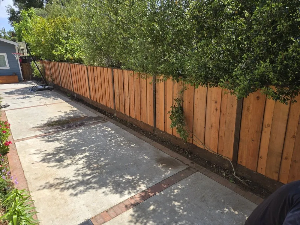 Slide of Shalom Handyman