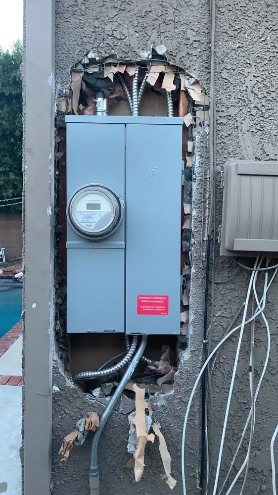 Slide of Shanes Electric