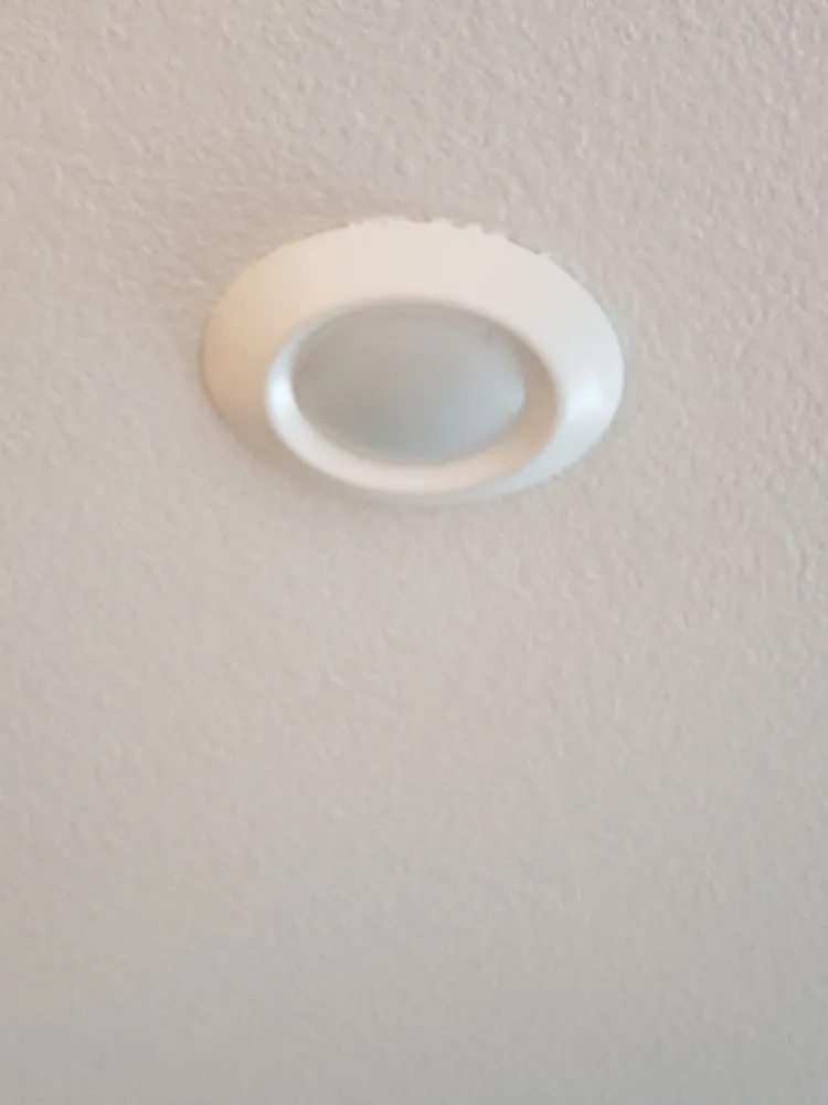 Affordable electrician providing wiring installation in , 