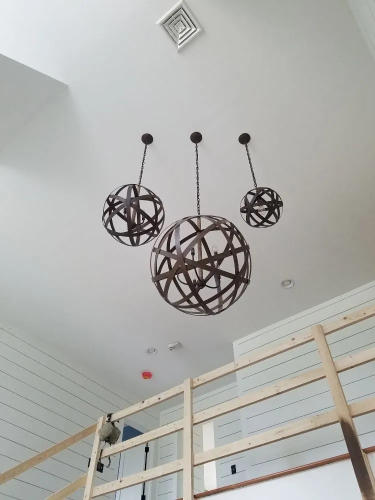 Slide of Shaun Ford Electric