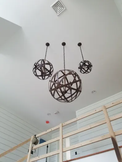 Slide of Shaun Ford Electric