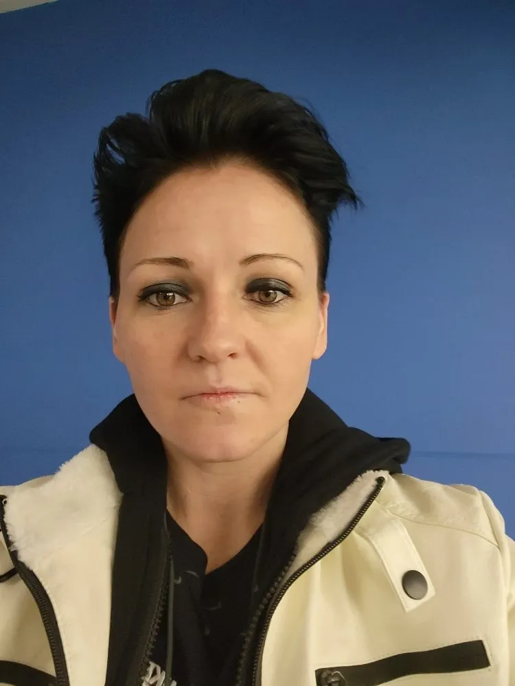 Slide of Shauna Vockler