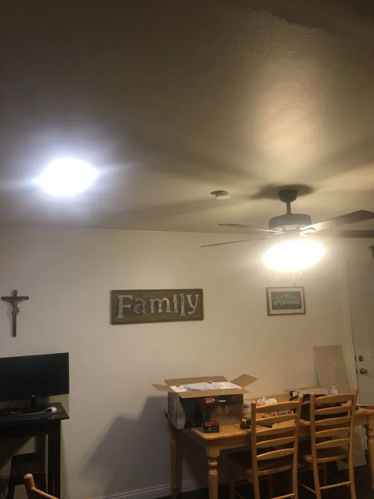 Slide of Shawn Swearingen Electric