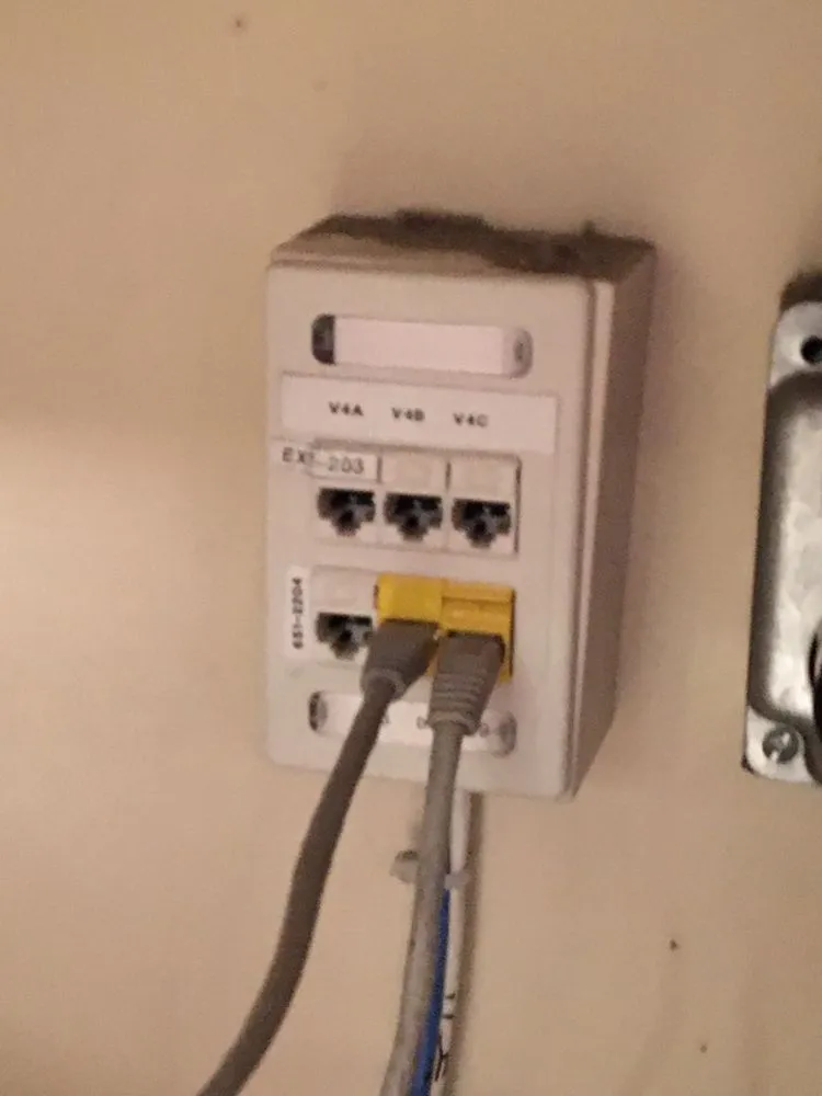 Slide of Shawn Swearingen Electric