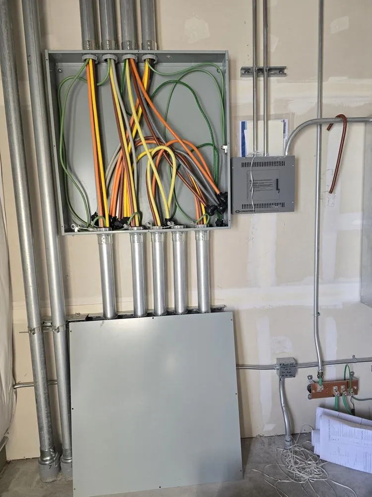 Trusted circuit breaker repair in Henderson, CO by Shawn's Electric