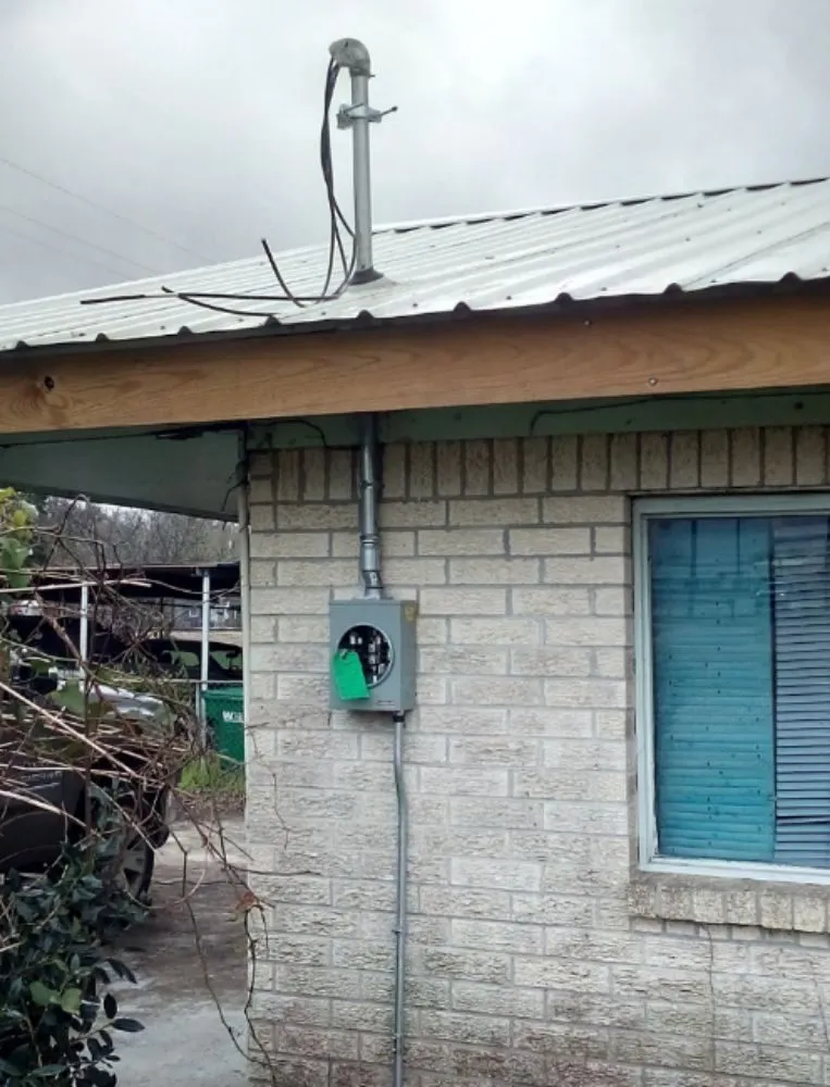 Certified electrician providing wiring installation in Porter, TX - Shearer Electrical Services