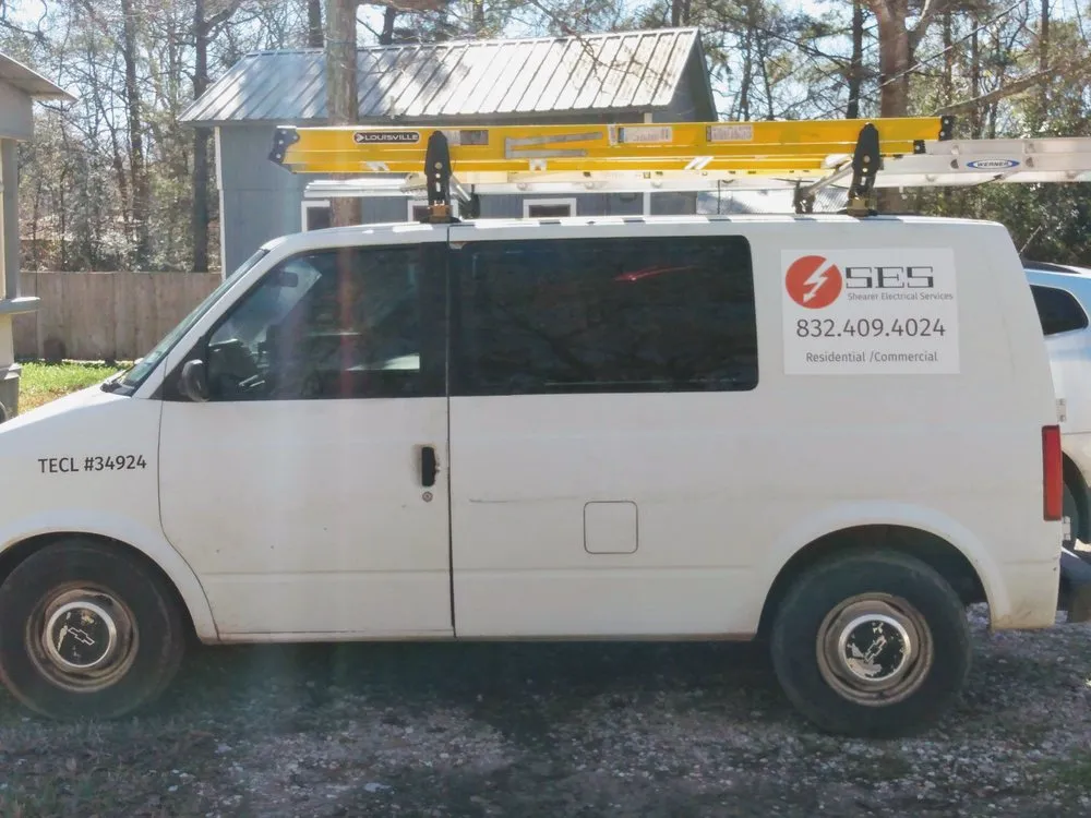 Professional electrician providing circuit breaker repair in Porter, TX - Shearer Electrical Services