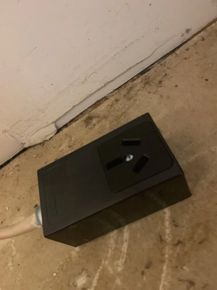 Affordable electrician providing lighting installation in , 