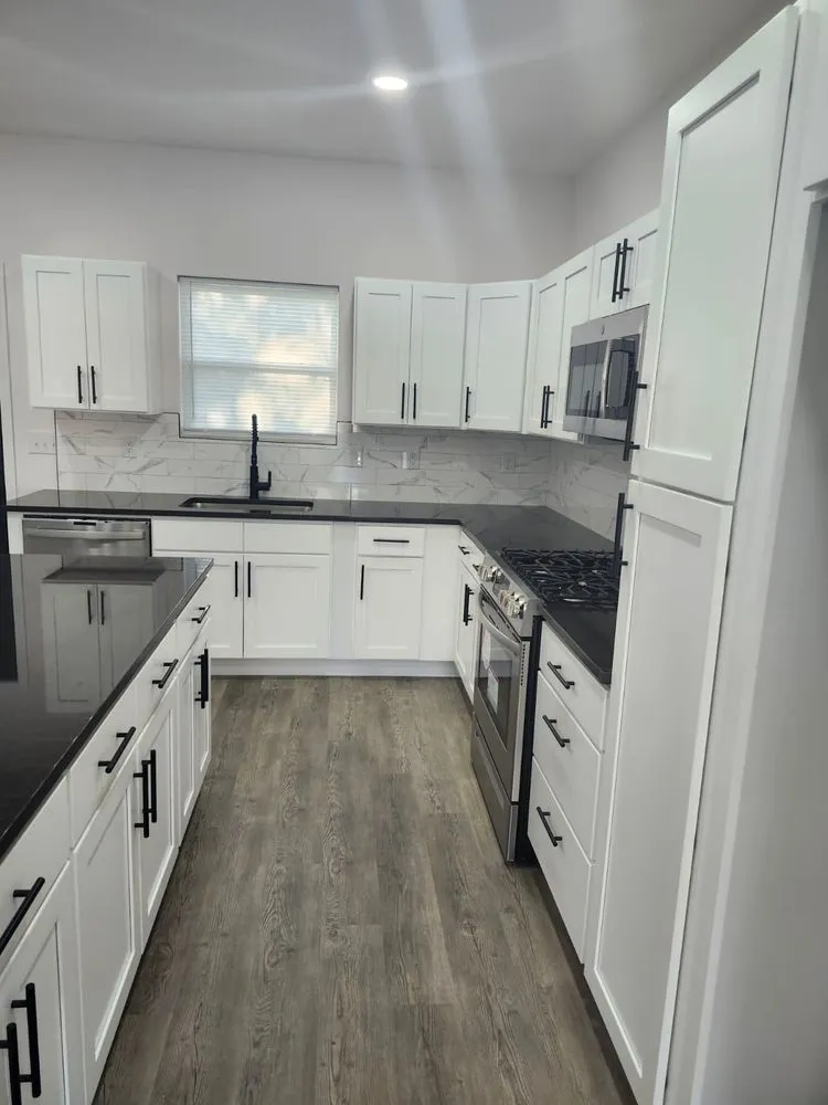 Slide of Sheenandoas Construction Services