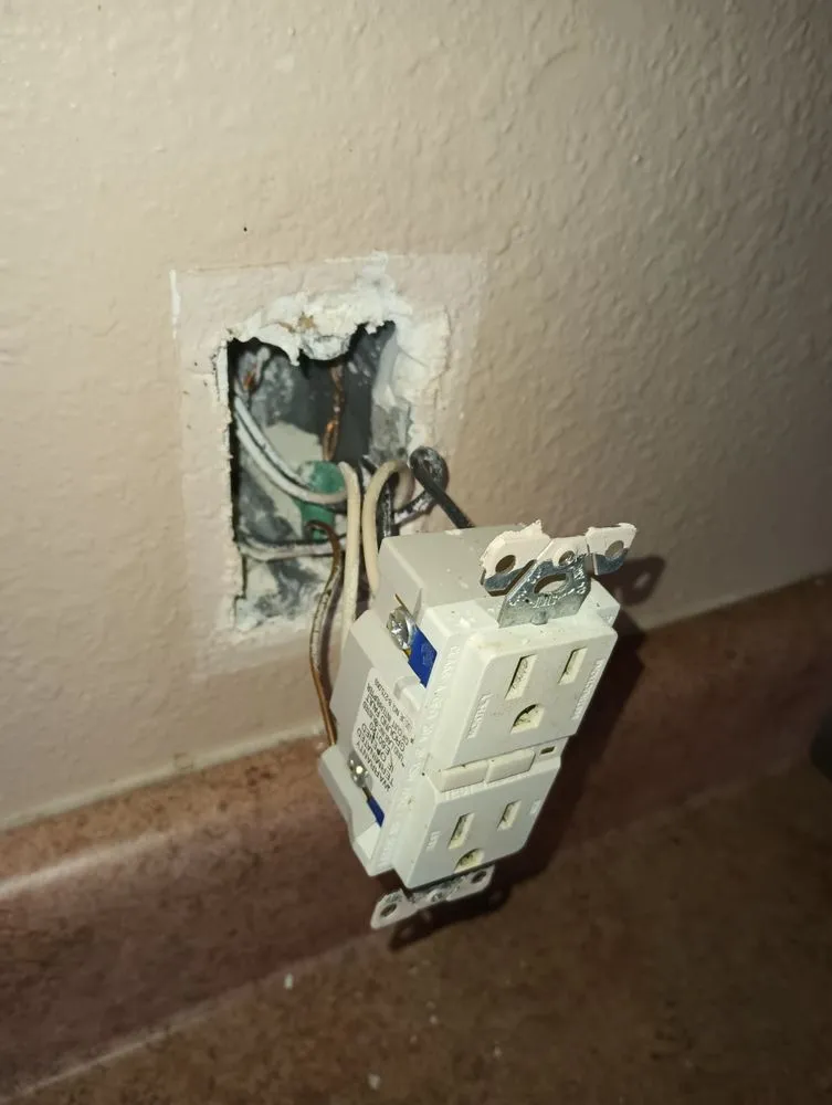 Slide of Sheentastic Solutions